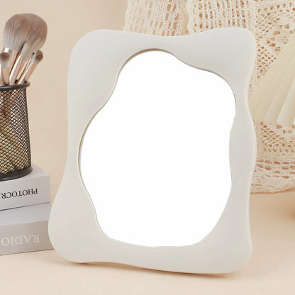 Amityra Decorative Tabletop Makeup Mirror — product image 8