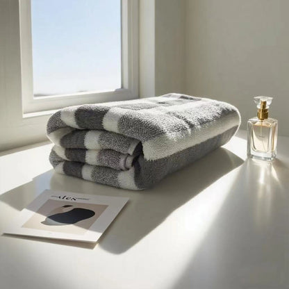 Amityra Everyday Bath Towel — product image 2