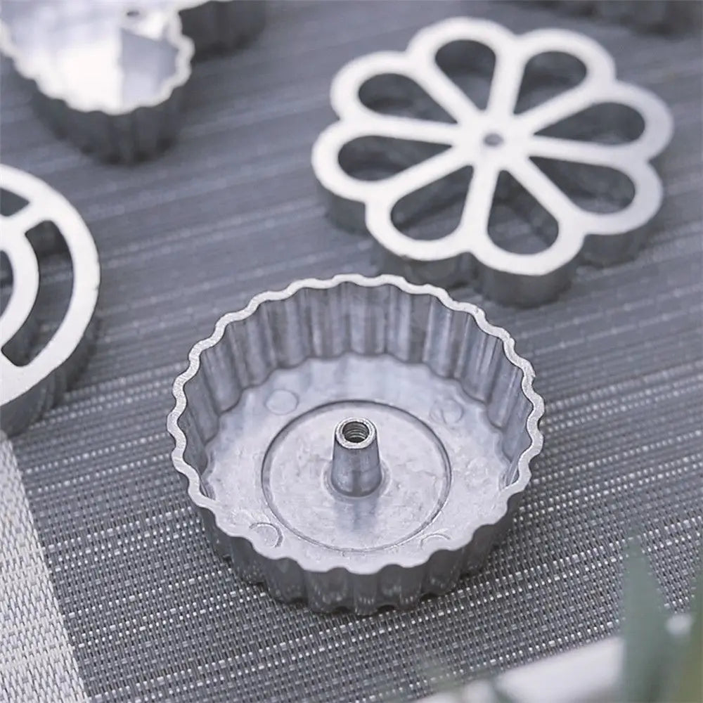 Amityra Rosette Pastry Shaping Mold — product image 5